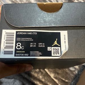 Jordan 1 Mid